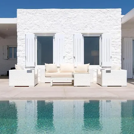 Villa White Santa Maria *